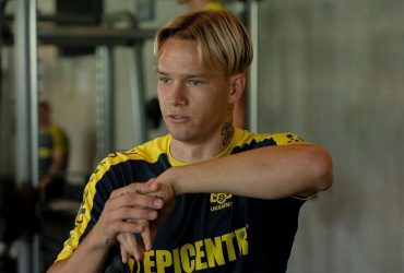 Игрок сборной Украины близок к переходу в топ-клуб Бундеслиги: детали возможной сделки