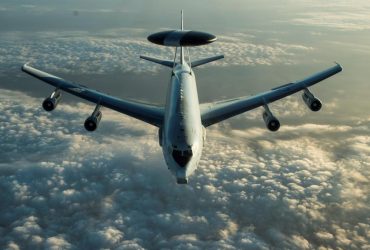 В небі над Румунією з'явиться радіолокаційний літак НАТО: у чому причина