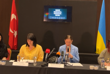 Ми виконали обов'язок до кінця: дружина захисника Азовсталі зачитала його листа у Стамбулі