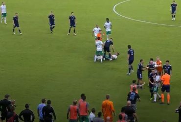 Футболісти влаштували масову бійку після брутального фолу в матчі МЛС (відео)