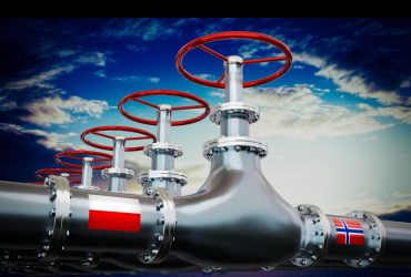 Норвегия должна поделиться доходами от нефти и газа, прежде всего с Украиной - Моравецкий