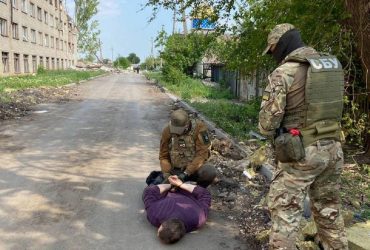 Зливав росіянам позиції українських військових: у Бахмуті викрили колаборанта