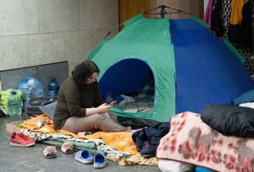 В Харькове метро возобновило работу после трех месяцев паузы