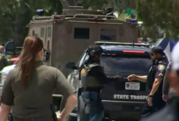 Стрілянина в школі США: кількість загиблих зросла до 21