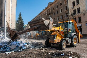 Російські окупанти обстріляли центр Харкова, є поранені і загиблі