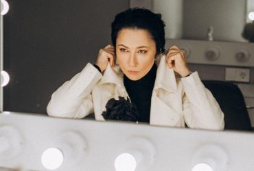 Продюсер Алена Мозговая подстриглась почти налысо (фото)