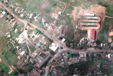 Знищена Попасна і російські позиції біля Лимана: Maxar показала наслідки боїв на Донбасі (фото)