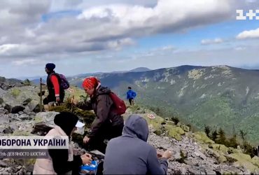 Из бункера "Азовстали" - на вершины Карпат: как спасенные мариупольцы приходят в себя от оккупации