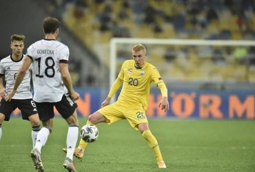 Игрок сборной Украины признался, как живут его родители в оккупированном Херсоне