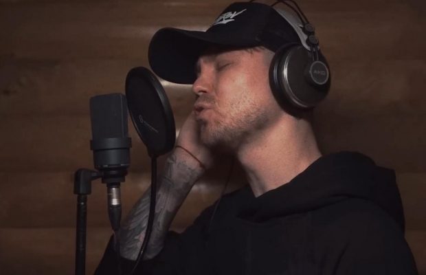 Українські зірки переспівали хіт Скрябіна "Місця щасливих людей", згадавши про Маріуполь, Харків, Ірпінь