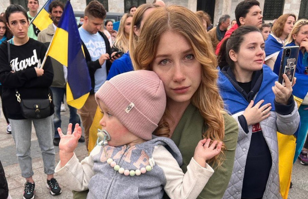 Внуки путинистки Егоровой перешли на украинский язык, чтобы их не путали с русскими