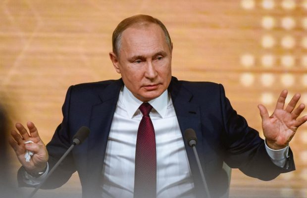 Астролог оценила шансы троих соратников Путина стать президентом РФ