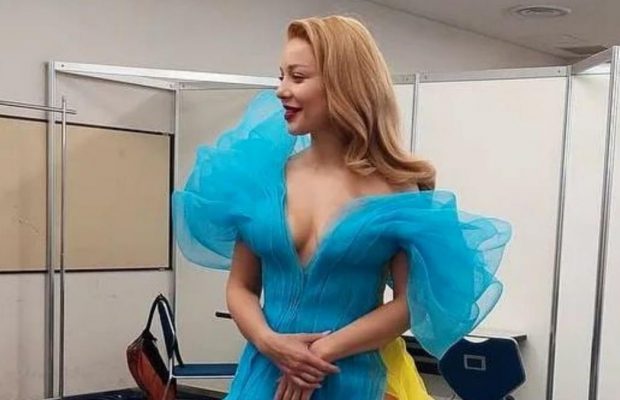 Тина Кароль рассказала, что пока отказалась от своих русскоязычных песен