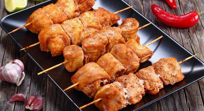 Як приготувати шашлик з курки: 4 дивовижних рецепта