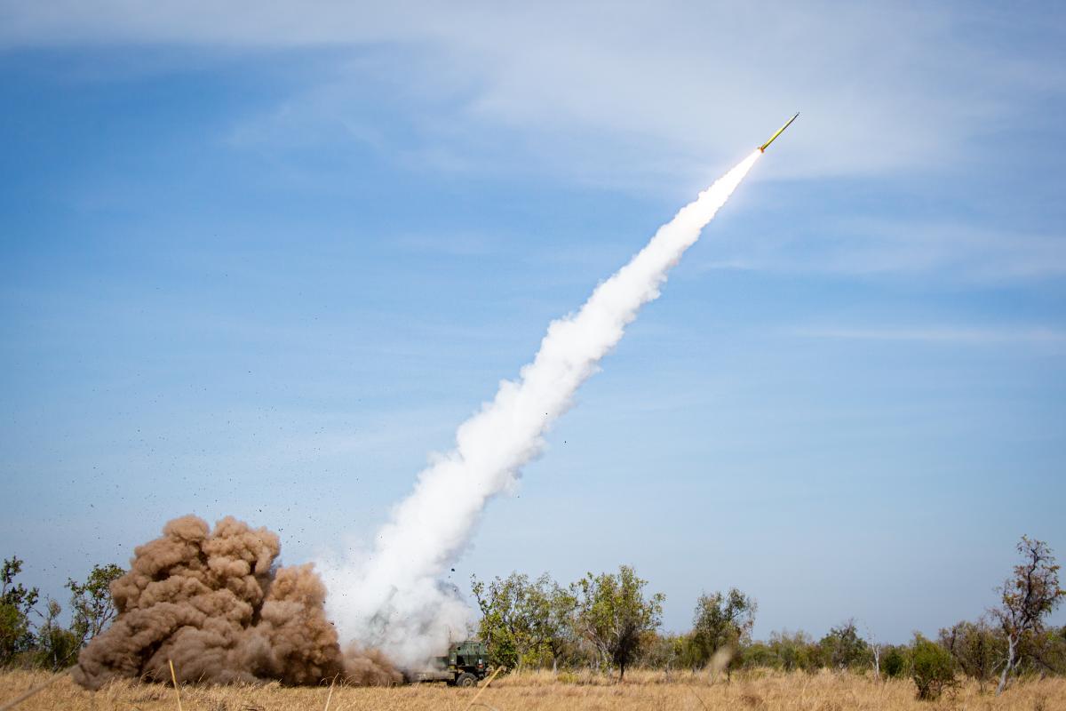 Пентагон хоче значно збільшити виробництво високоточних ракет GMLRS / фото US Army Пентагон хоче значно збільшити виробництво високоточних ракет GMLRS / фото US Army