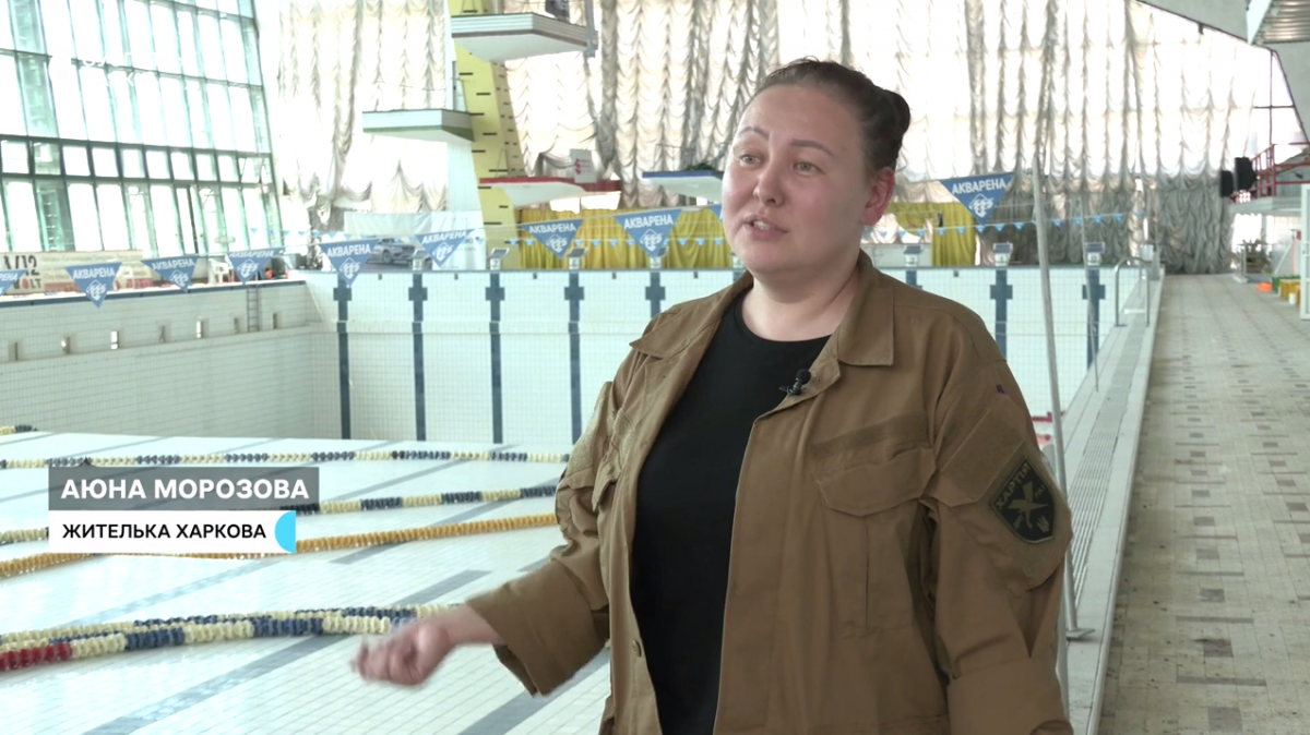 Мешканка Харкова розповіла, як вижила під завалами будівлі адміністрації / скріншот з відео Мешканка Харкова розповіла, як вижила під завалами будівлі адміністрації / скріншот з відео