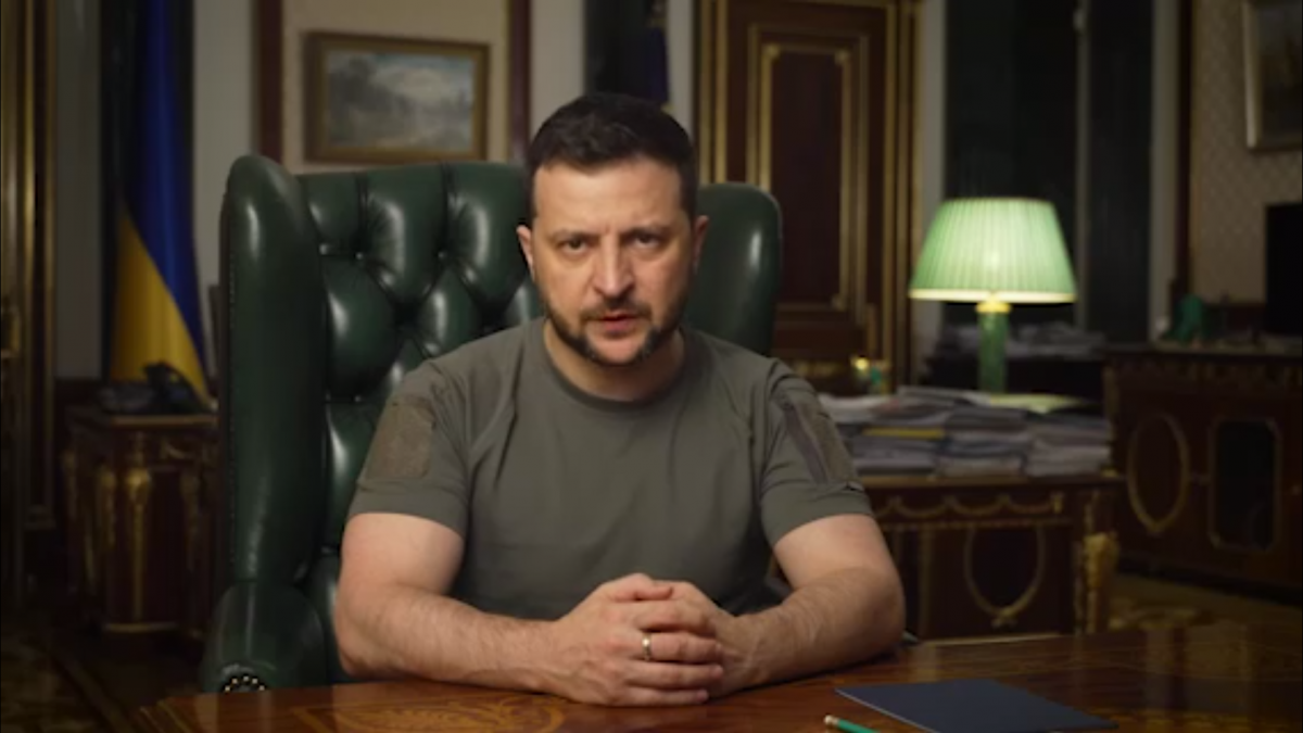 Есть ли опасность для жизни Зеленского и кто его главный талисман: мнение экстрасенса Есть ли опасность для жизни Зеленского и кто его главный талисман: мнение экстрасенса