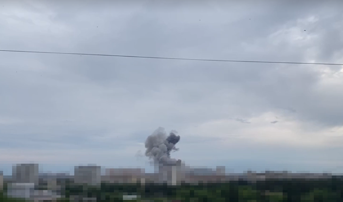 On June 5, several explosions thundered in Kyiv in the Darnytskyi and Dneprovsky districts / Screenshot of the UNIAN video