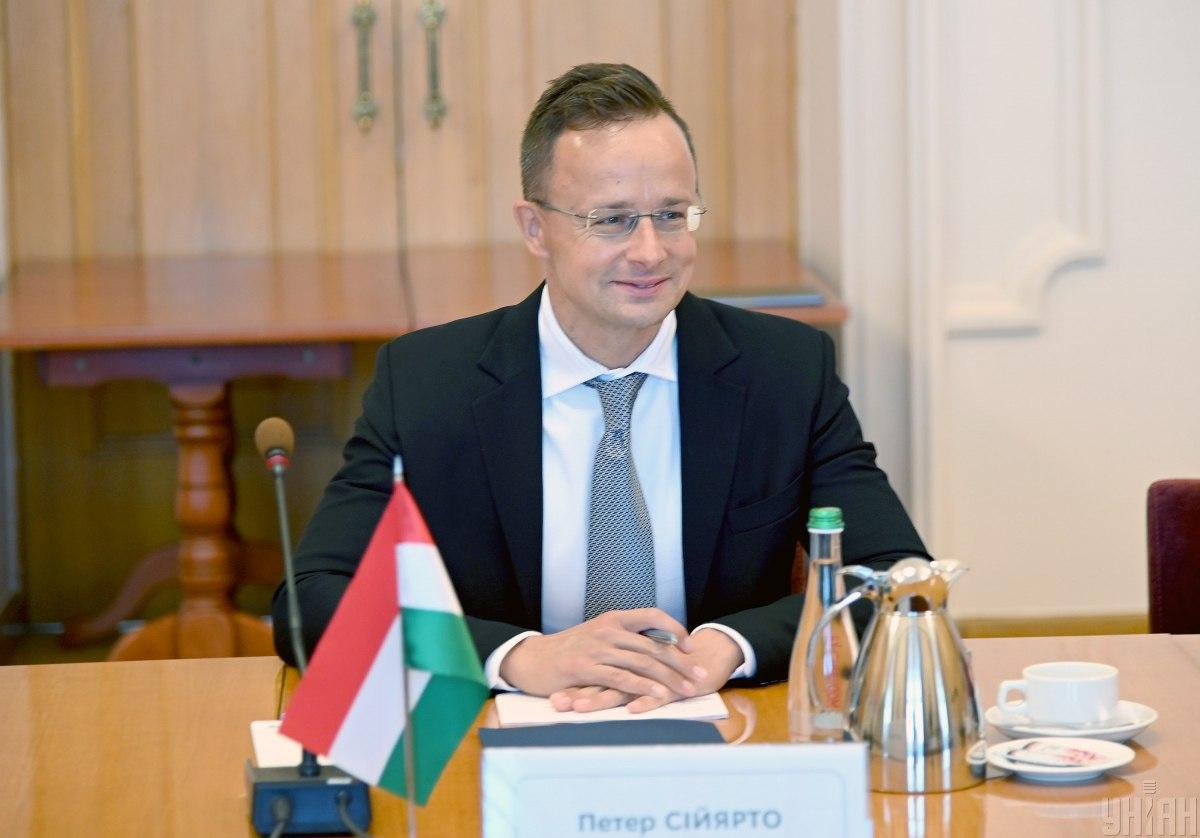 Сійярто заблокував заяву ЄС щодо Путіна й ордера на його арешт / фото УНІАН Сійярто заблокував заяву ЄС щодо Путіна й ордера на його арешт / фото УНІАН
