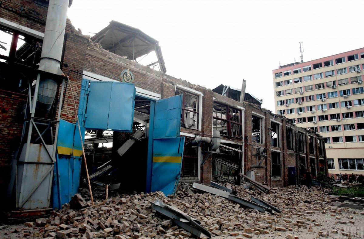 Стали відомі нові деталі обстрілу ДВРЗ у Києві / фото УНІАН Стали відомі нові деталі обстрілу ДВРЗ у Києві / фото УНІАН