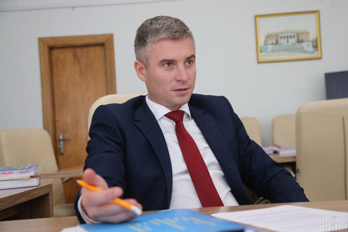 Голова НАЗК Олександр Новіков / фото УНІАН, Віктор Ковальчук