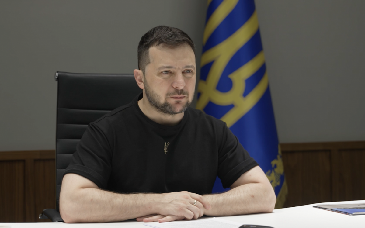 Президент подчеркнул, что необходимо восстановить разрушенное жилье украинцев / фото Офис президента Президент подчеркнул, что необходимо восстановить разрушенное жилье украинцев / фото Офис президента