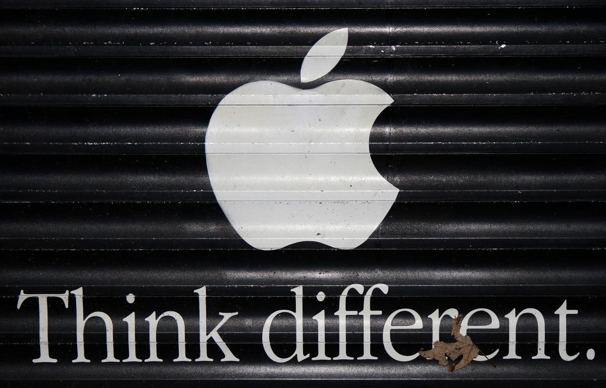 Apple позбулася прав на слоган Think Different / фото ua.depositphotos.com Apple позбулася прав на слоган Think Different / фото ua.depositphotos.com