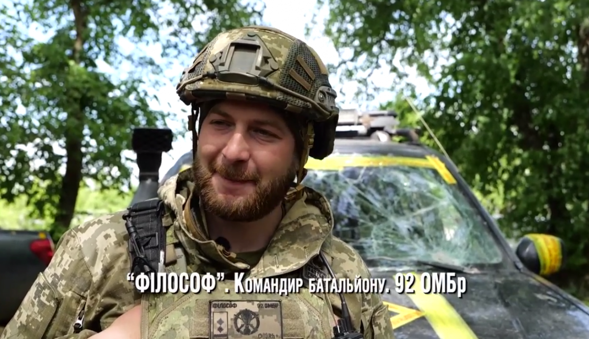Військовий розповів про знищення окупантів під Харковом \ скриншот з відео Військовий розповів про знищення окупантів під Харковом \ скриншот з відео