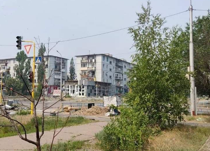У Луганській області через окупантів за добу знищено десятки будинків, зазначили в ОВА / фото t.me/luhanskaVTSA У Луганській області через окупантів за добу знищено десятки будинків, зазначили в ОВА / фото t.me/luhanskaVTSA