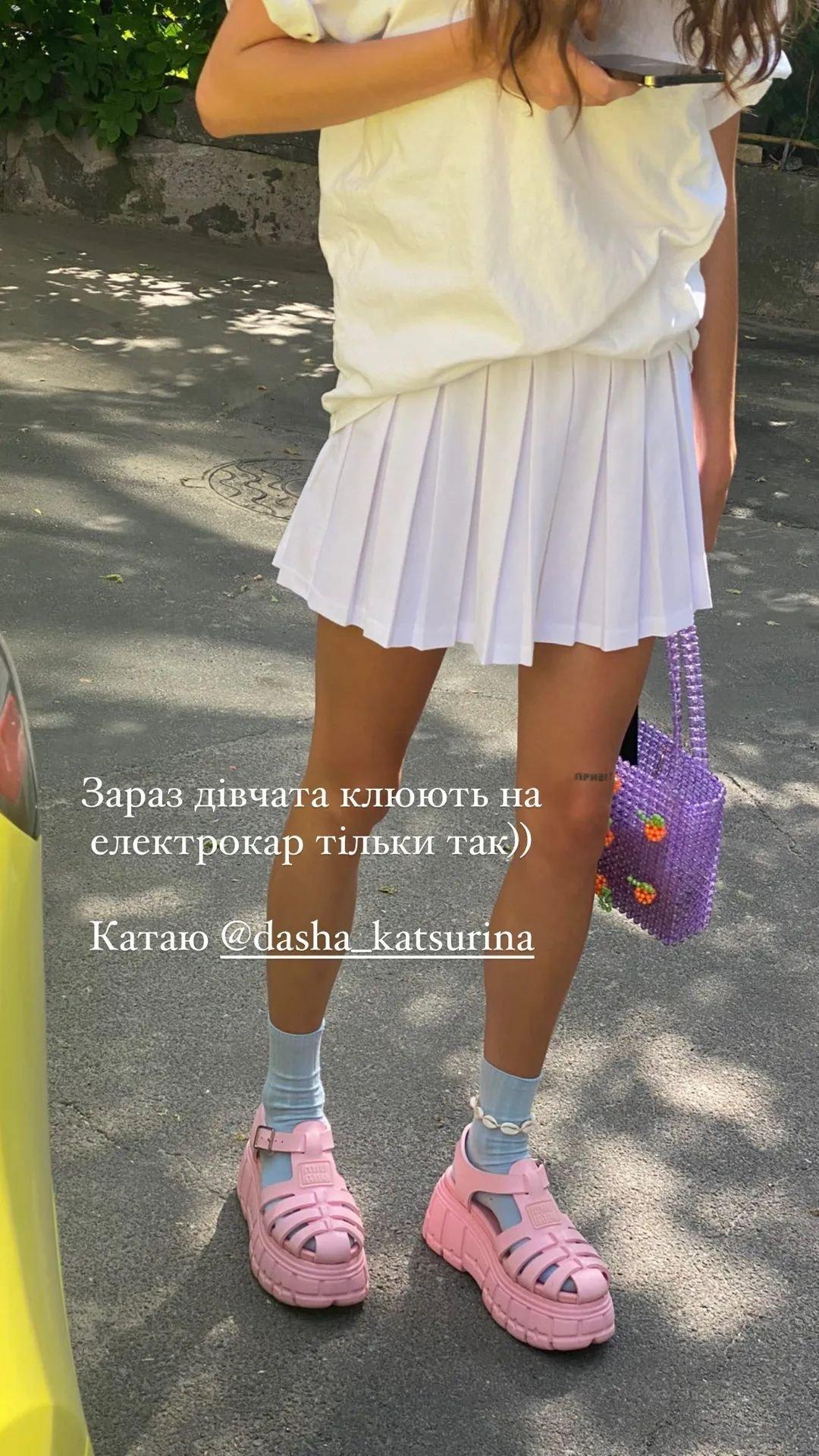 Дантес нашел замену Дорофеевой: с кем проводит время артист (фото) Дантес нашел замену Дорофеевой: с кем проводит время артист (фото)
