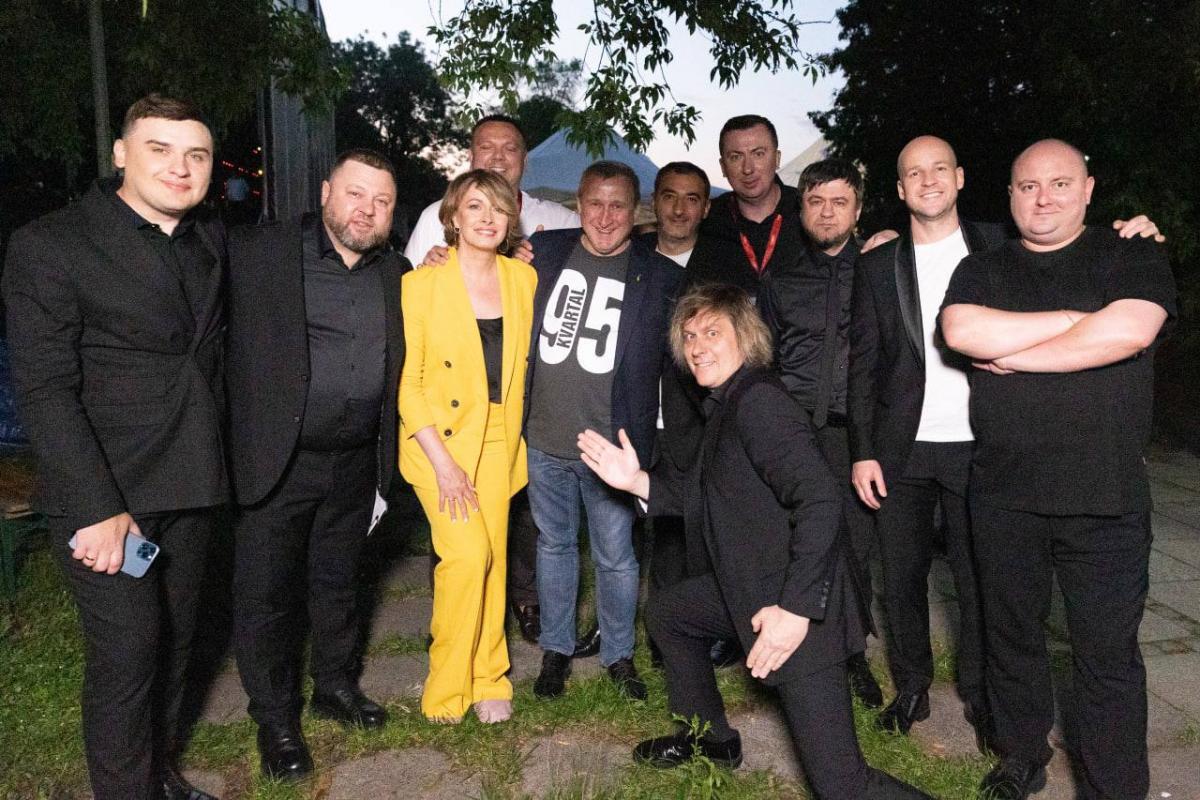 Участники "Квартала 95" / пресс-служба Участники "Квартала 95" / пресс-служба