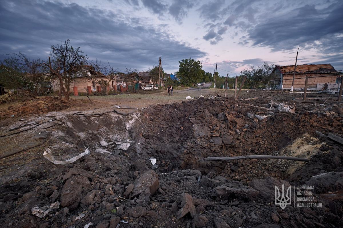 За словами голови ОВА, на Донеччині немає жодного безпечного місця, де не відбувалися б обстріли / Донецька ОВА За словами голови ОВА, на Донеччині немає жодного безпечного місця, де не відбувалися б обстріли / Донецька ОВА