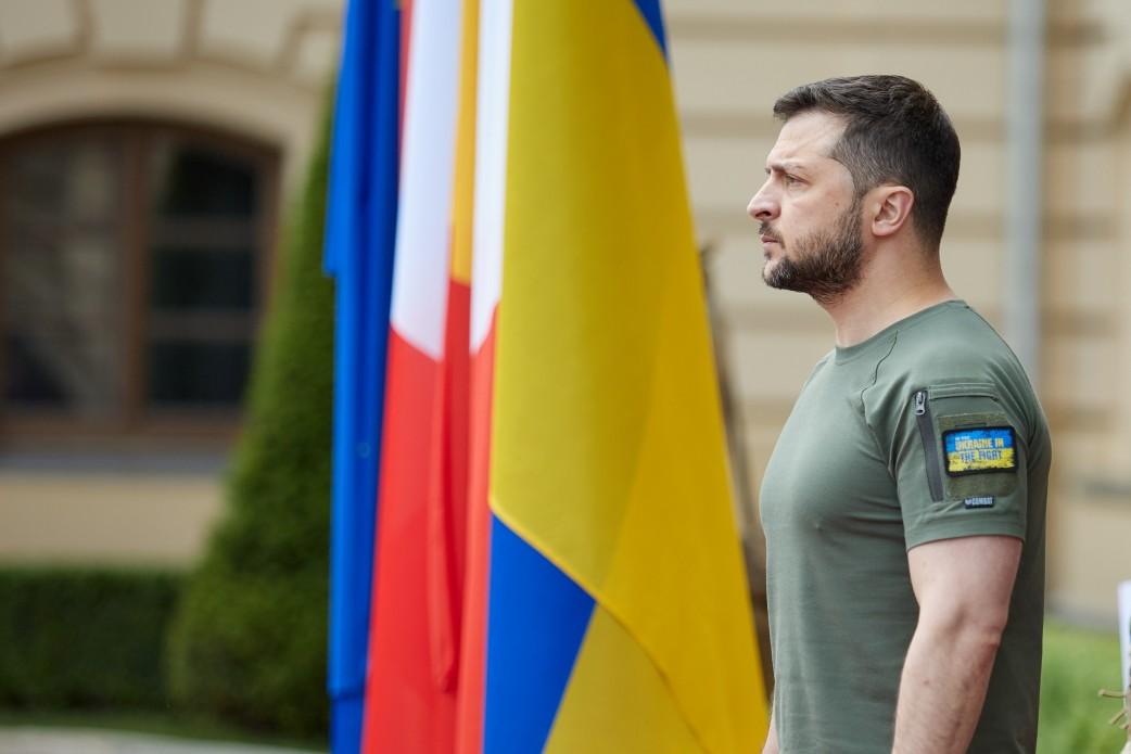 Зеленский прокомментировал предоставление Украине статуса кандидата в члены ЕС / фото president.gov.ua Зеленский прокомментировал предоставление Украине статуса кандидата в члены ЕС / фото president.gov.ua