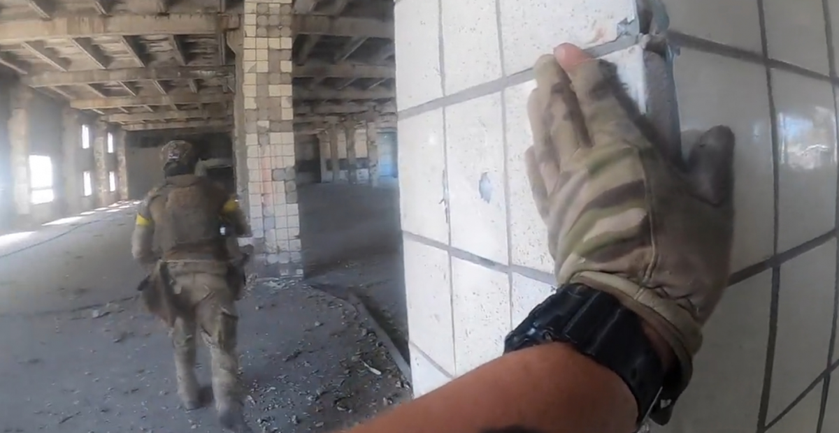 Бойцы «Интернационального легиона» показали бои против оккупантов в Северодонецке / скриншот с видео