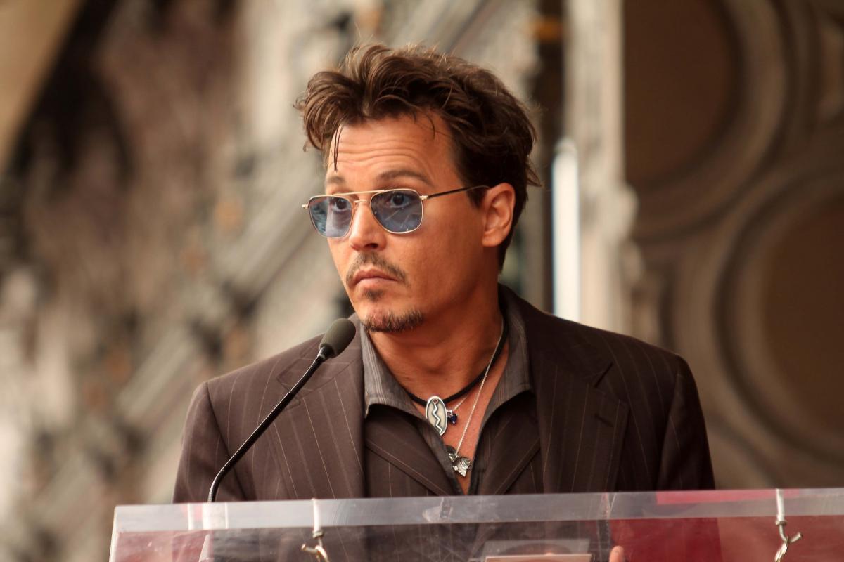 Johnny Depp started a new novel / Photo - depositphotos.com