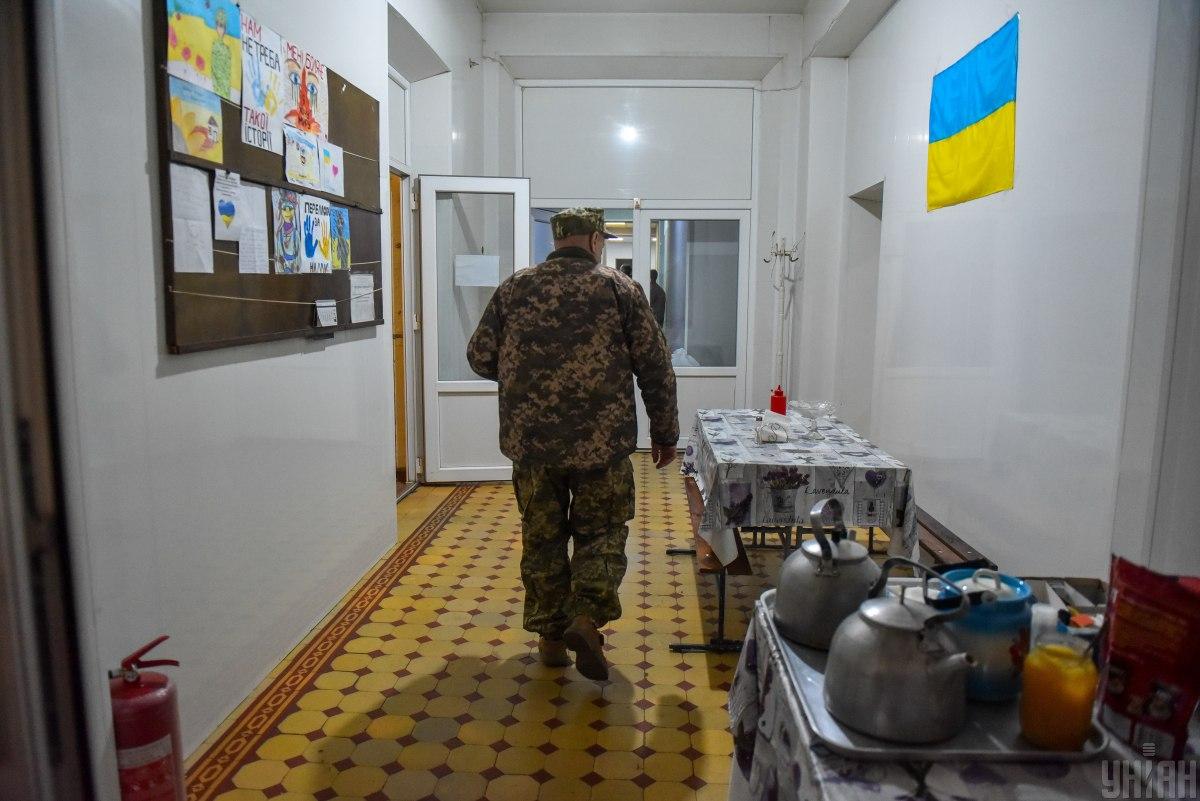 Военный госпиталь / фото УНИАН Военный госпиталь / фото УНИАН
