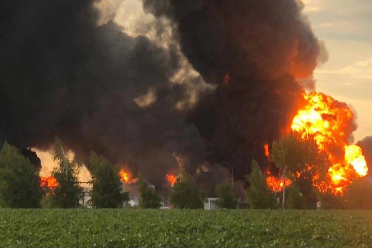 Три ракеты разрушили нефтебазу / фото Валентин Резниченко в Telegram
