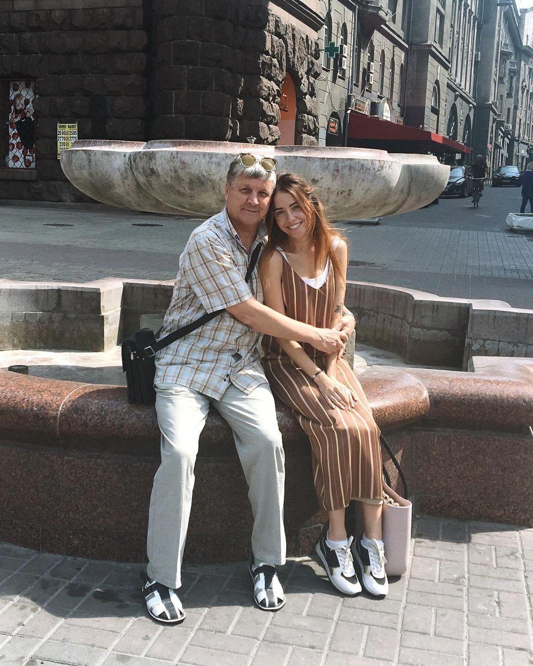 Дорофеева с отчимом / Фото - instagram.com