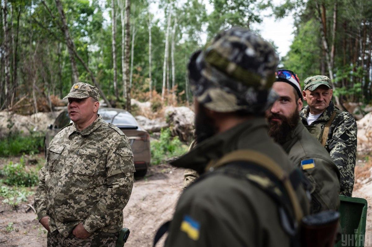 Начштаба Бучанського (ДФТГ), полковник Андрій "Велес" Верлатий   / фото УНІАН, В'ячеслав Ратинський