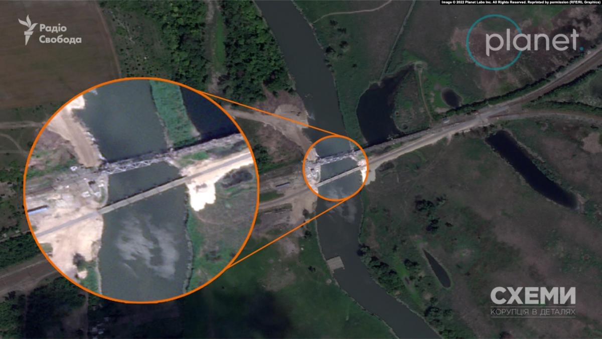 Переправу побудували через річку Оскіл / фото "Схеми" Переправу побудували через річку Оскіл / фото "Схеми"