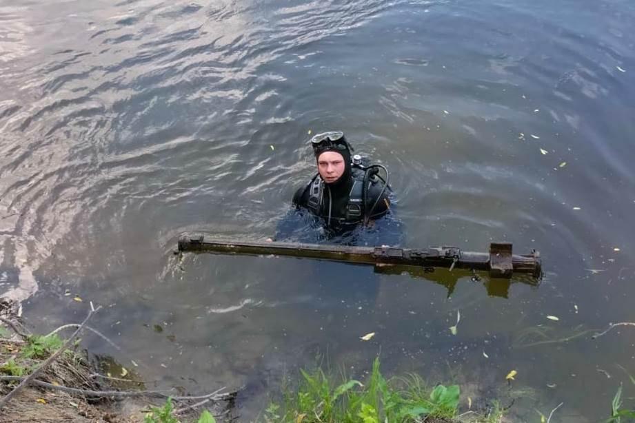 Переносний зенітно-ракетний комплекс "Ігла" / фото ДСНС Переносний зенітно-ракетний комплекс "Ігла" / фото ДСНС