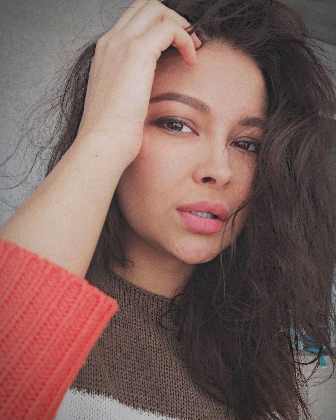 Прическа на лето 2022 / instagram.com/aliask.me Прическа на лето 2022 / instagram.com/aliask.me