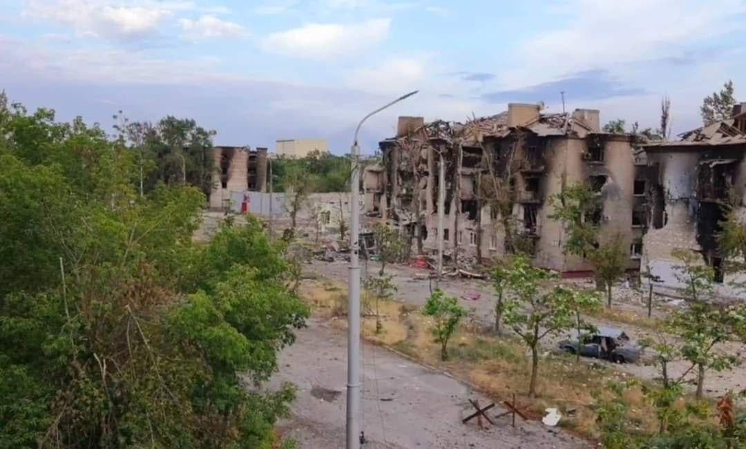 Destruction in the cities of the Luhansk region / photo t.me/luhanskaVTSA