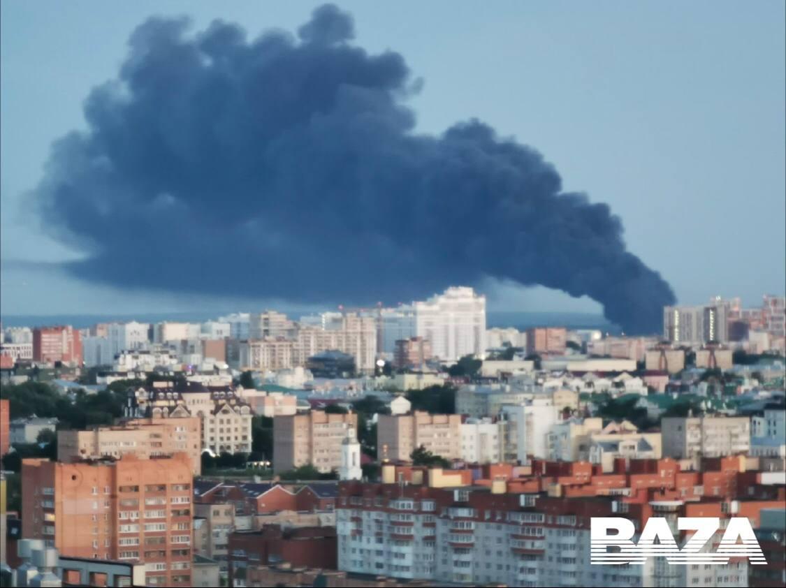 Появилось видео падения военного борта РФ / фото t.me/bazabazon Появилось видео падения военного борта РФ / фото t.me/bazabazon