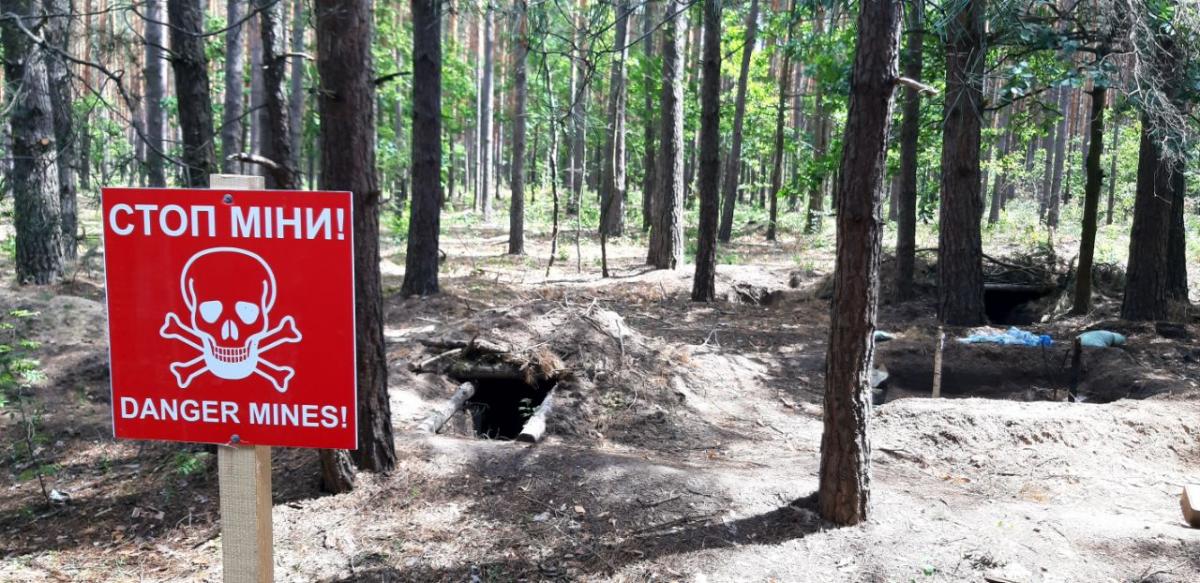 Російські окупанти в паніці повтікали із північних областей Україні / фото Ганна Бредіхіна Російські окупанти в паніці повтікали із північних областей Україні / фото Ганна Бредіхіна