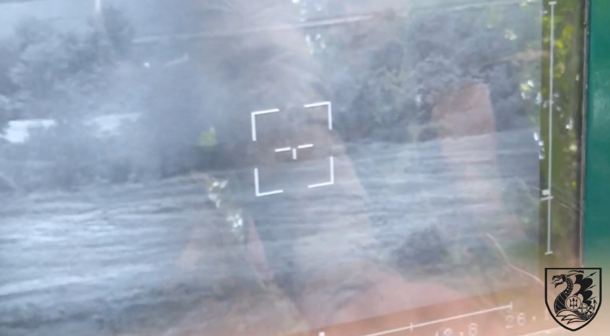Бойцы 36-й бригады уничтожили БТР оккупантов из «Стугны-П» / скриншот с видео