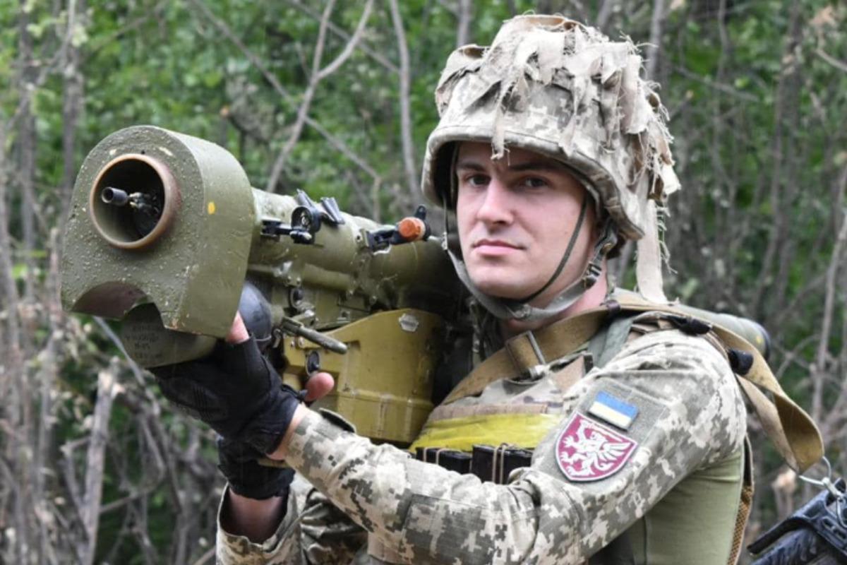 Десантник Назар збив російський гелікоптер Ка-52 / фото facebook.com/MinistryofDefence.UA Десантник Назар збив російський гелікоптер Ка-52 / фото facebook.com/MinistryofDefence.UA