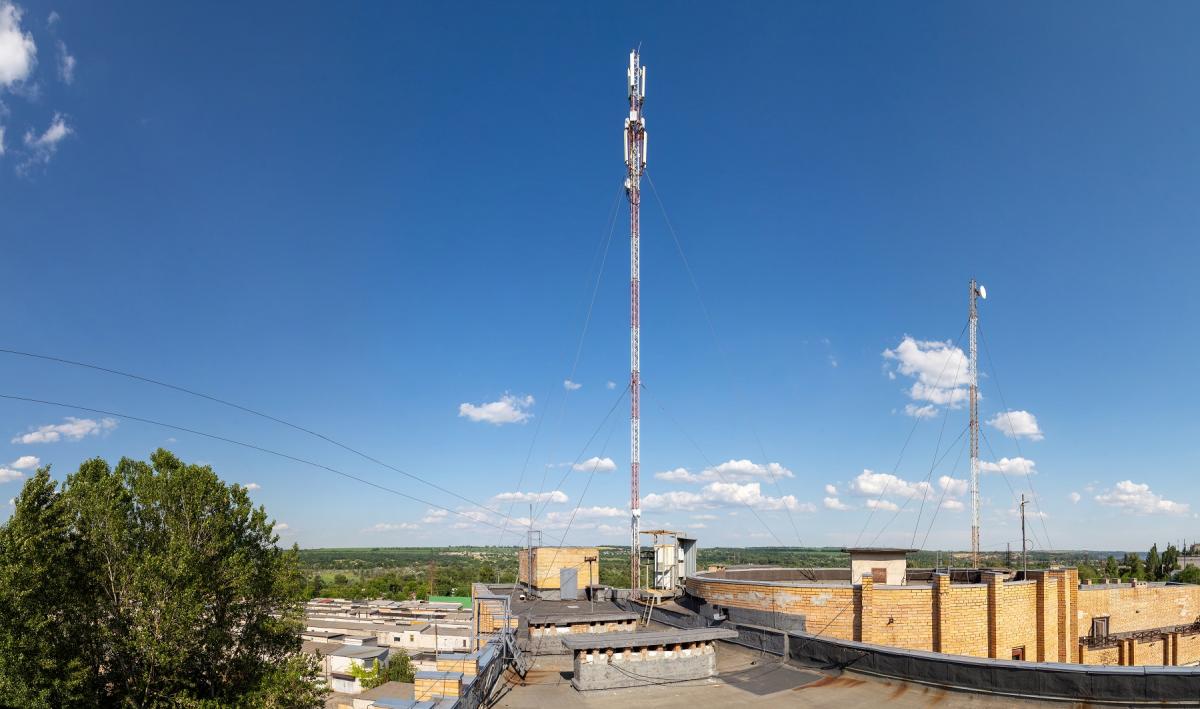 Київстар підключив до 4G ще 3,5 тисячі населених пунктів Київстар підключив до 4G ще 3,5 тисячі населених пунктів