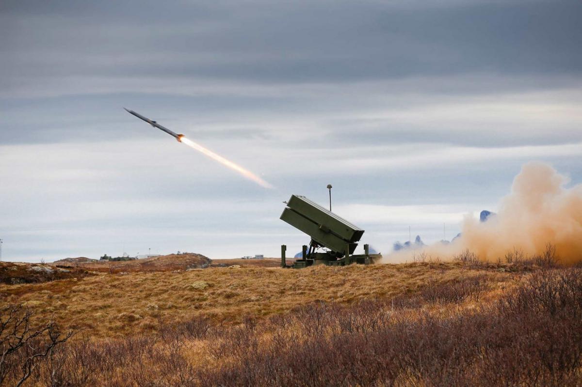 NASAMS consists of a radar, an advanced air-to-air missile and a fire distribution center / photo: KONGSBERG