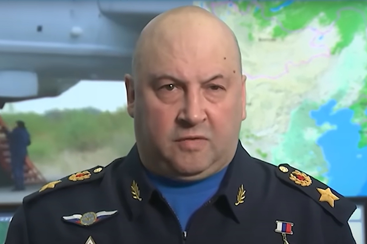 Російський генерал Суровікін командує війною в Україні / скріншот Російський генерал Суровікін командує війною в Україні / скріншот